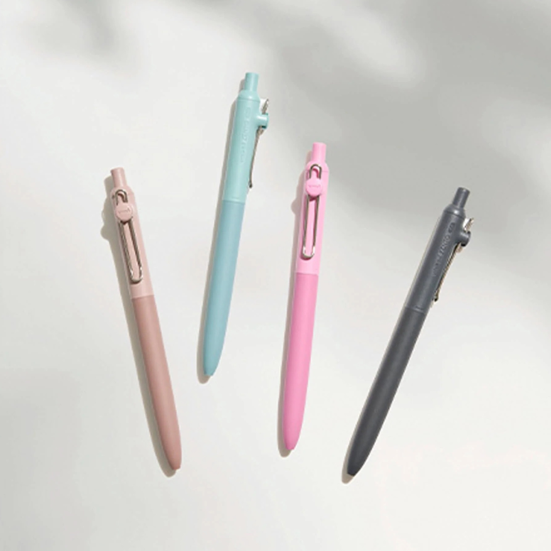 Uniball Zento Gel Pen Standard Model Black Ink - 0.38 mm [New Edition]