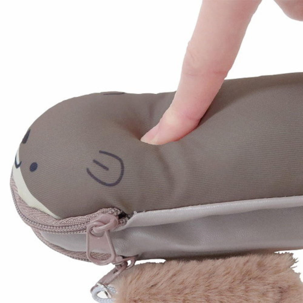 Kutsuwa Relala Wrist Rest Pen Case